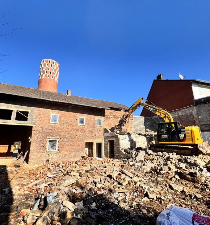 Abbruch und Deponiearbeiten 15